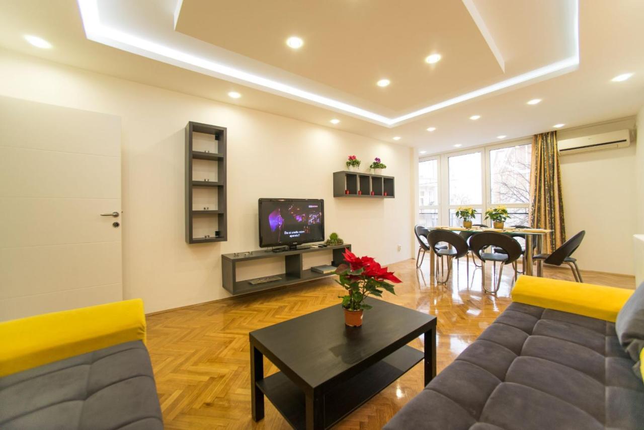 Free.Three Apartment Belgrade Exterior photo